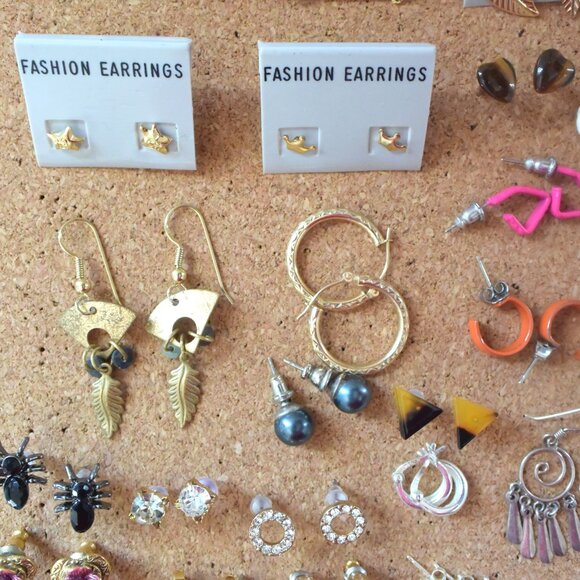 Lot of Small Earrings, 64 Pairs Dainty Earrings for Pierced Ears, Jewelry Lot - Picture 9 of 14